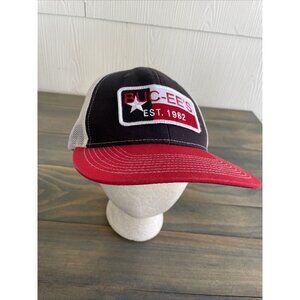 Buc-ees Black & Red Mesh Embroidered Logo 1982 Mens Snapback Trucker Hat (HT4)